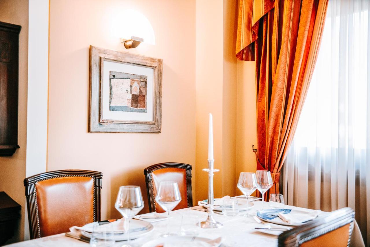 Hotel Ristorante La Quartina Mergozzo Exterior foto